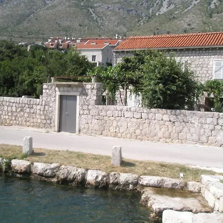 Penzion House Knezevic 3*